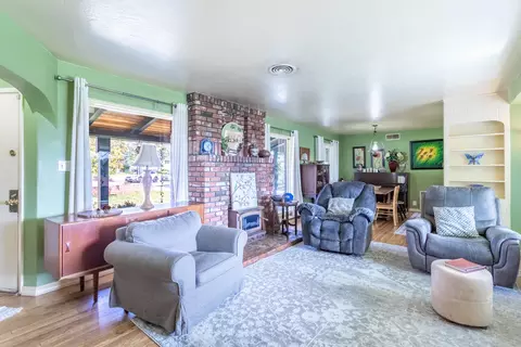 Living - 1715 Barbara Rd, Redding, CA 96003 photo 2 of 2