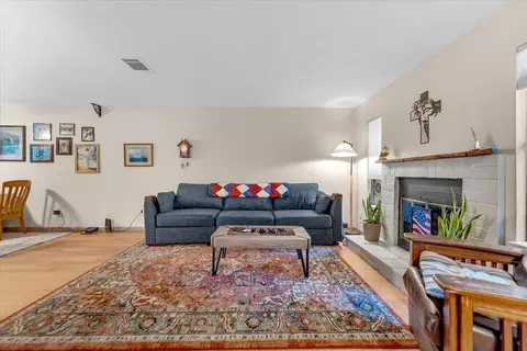 Living - 3087 Northwoods Way, Redding, CA 96002 photo 1 of 4