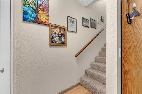 Entry Way - 3087 Northwoods Way, Redding, CA 96002 photo 2 of 2