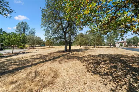 19623 San Vincente Dr, Redding, CA 96003 photo 8