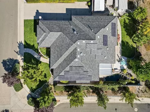 View/Area - 3685 Wimbledon Dr, Redding, CA 96002 photo 1 of 1