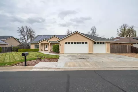 508 Antoinette Ct, Red Bluff, CA 96080