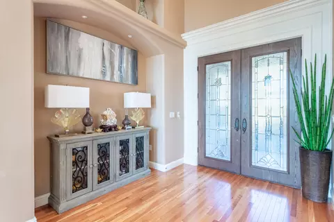 Entry Way - 7775 Muletown Rd, Redding, CA 96001 photo 1 of 3