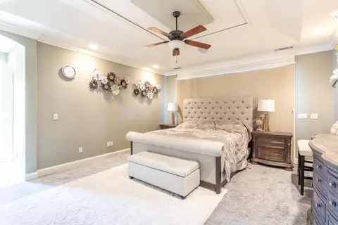 Bedroom - 7775 Muletown Rd, Redding, CA 96001 photo 2 of 5