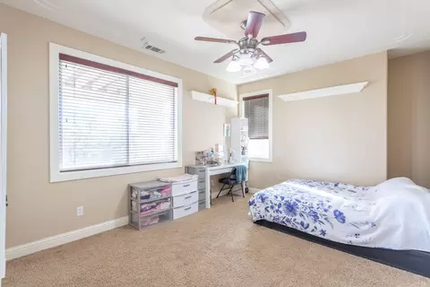 Bedroom - 7775 Muletown Rd, Redding, CA 96001 photo 5 of 5