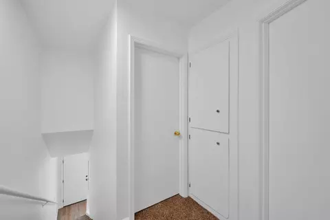 Entry Way - 1091 Del Sol Pl, Redding, CA 96002 photo 2 of 2