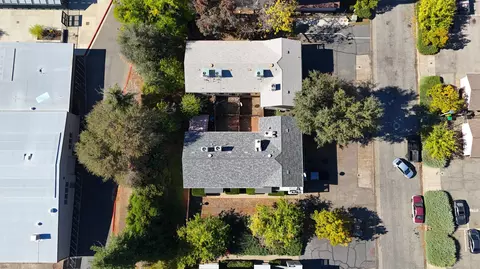 View/Area - 1091 Del Sol Pl, Redding, CA 96002 photo 4 of 6