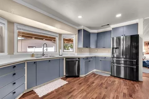 Kitchen - 14115 Trinity Ave, Red Bluff, CA 96080 photo 2 of 6