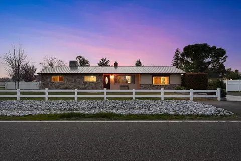 14115 Trinity Ave, Red Bluff, CA 96080