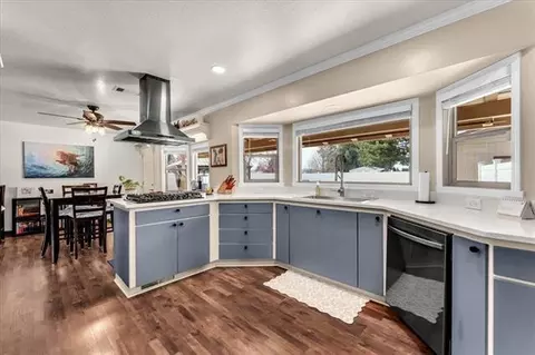Kitchen - 14115 Trinity Ave, Red Bluff, CA 96080 photo 4 of 6
