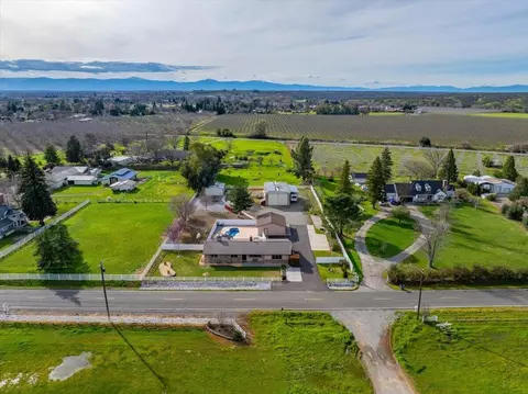 View/Area - 14115 Trinity Ave, Red Bluff, CA 96080 photo 3 of 8