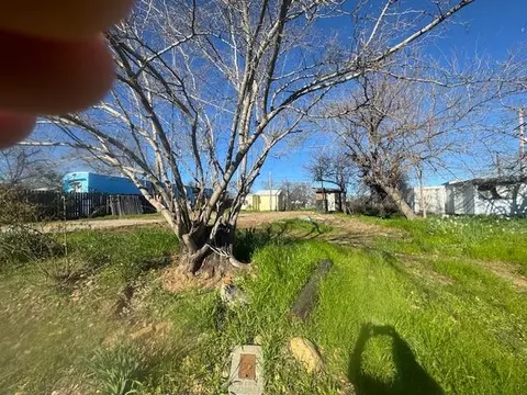 4160 Easter Ave, Redding, CA 96003 photo 3