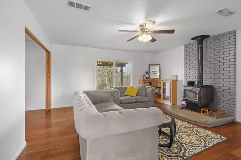 Living - 20728 Old 44 Dr, Redding, CA 96003 photo 1 of 5