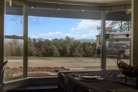 Dining - 20728 Old 44 Dr, Redding, CA 96003 photo 2 of 3