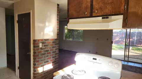2332 Venus Way, Redding, CA 96002 photo 5