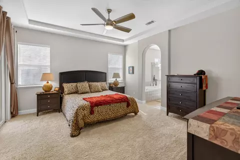 Bedroom - 751 Woodacre Dr, Redding, CA 96002 photo 1 of 5
