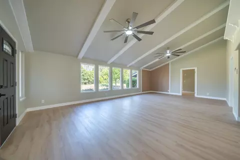 Living - 19767 Paso Robles Ave, Redding, CA 96003 photo 2 of 5