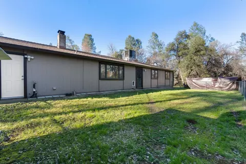 Exterior - 8003 Narrows Way, Redding, CA 96001 photo 10 of 15