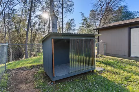 Exterior - 8003 Narrows Way, Redding, CA 96001 photo 11 of 15