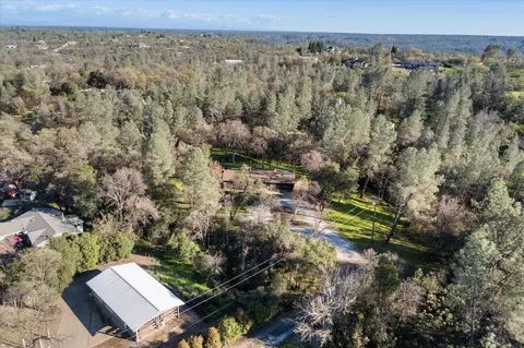 View/Area - 8003 Narrows Way, Redding, CA 96001 photo 5 of 5