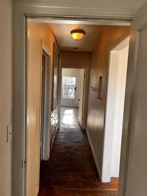Entry Way - 1549 Jackson St, Red Bluff, CA 96080 photo 1 of 1