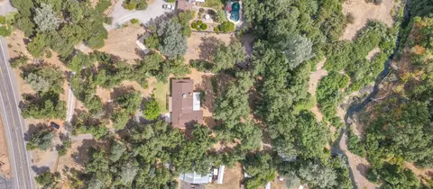 View/Area - 10587 Quail Hollow Dr, Redding, CA 96003 photo 4 of 4