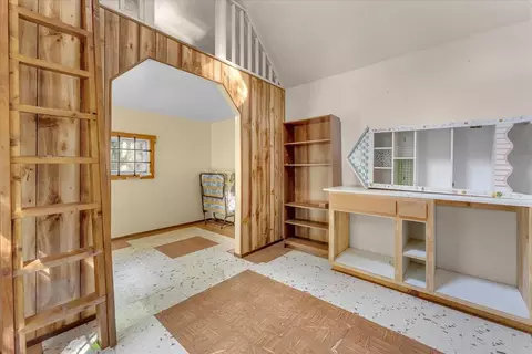 Bedroom - 8495 Sky Tree Ln, Shingletown, CA 96088 photo 2 of 3