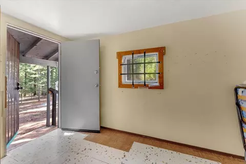 Entry Way - 8495 Sky Tree Ln, Shingletown, CA 96088 photo 1 of 2