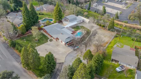 View/Area - 8641 Redbank Rd, Redding, CA 96001 photo 2 of 2
