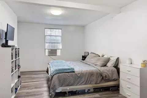Bedroom - 8641 Redbank Rd, Redding, CA 96001 photo 6 of 8