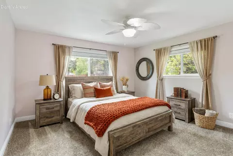 Bedroom - 8641 Redbank Rd, Redding, CA 96001 photo 2 of 8