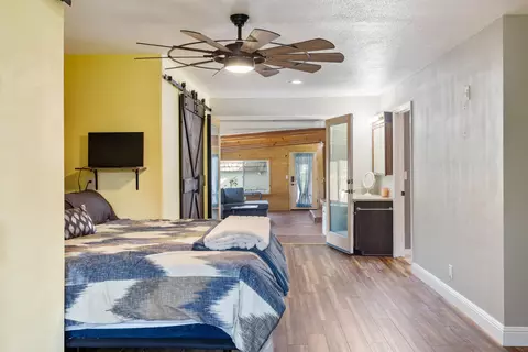 Bedroom - 8641 Redbank Rd, Redding, CA 96001 photo 1 of 8