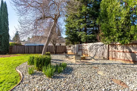 2995 Henrys Fork Dr, Redding, CA 96002 photo 29