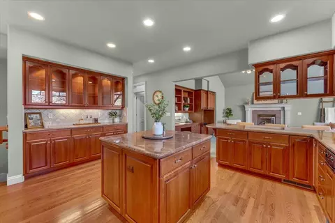 Kitchen - 310 Overhill Dr, Redding, CA 96001 photo 1 of 4
