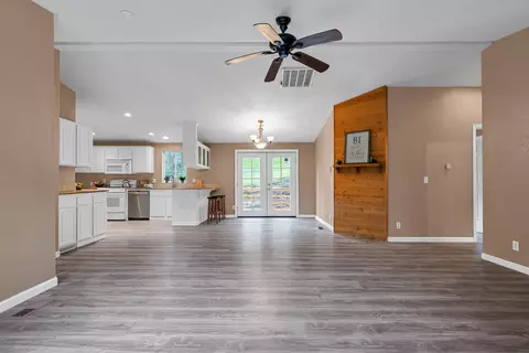 Living - 22150 Ravine Ct, Redding, CA 96003 photo 1 of 3