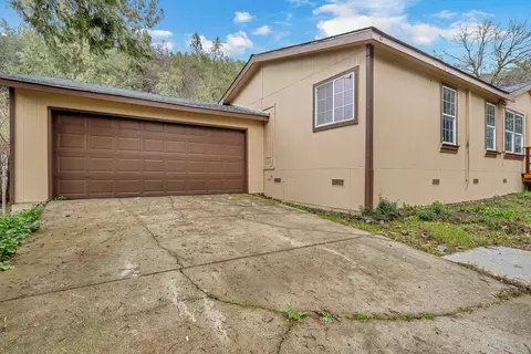 Other - 22150 Ravine Ct, Redding, CA 96003 photo 2 of 8