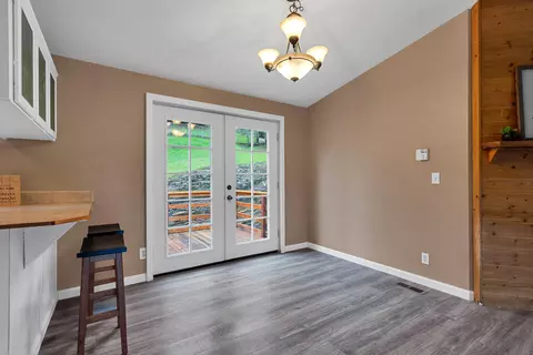 Dining - 22150 Ravine Ct, Redding, CA 96003 photo 1 of 2