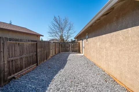 5571 Muir Peak Rd, Redding, CA 96002 photo 41