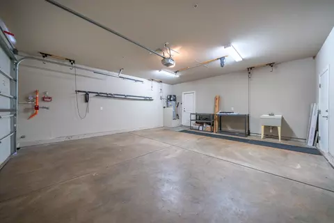 5571 Muir Peak Rd, Redding, CA 96002 photo 32