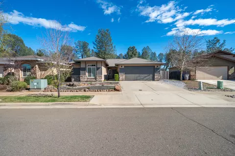 5571 Muir Peak Rd, Redding, CA 96002 photo 4