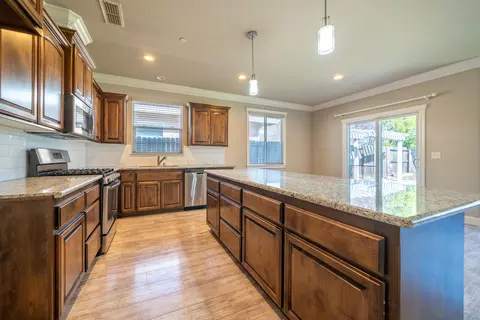 5571 Muir Peak Rd, Redding, CA 96002 photo 17