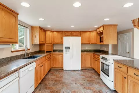 Kitchen - 332 Alpine Dr, Mount Shasta, CA 96067 photo 1 of 1