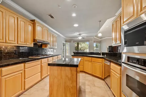 Kitchen - 2134 Cadjew St, Redding, CA 96003 photo 3 of 3