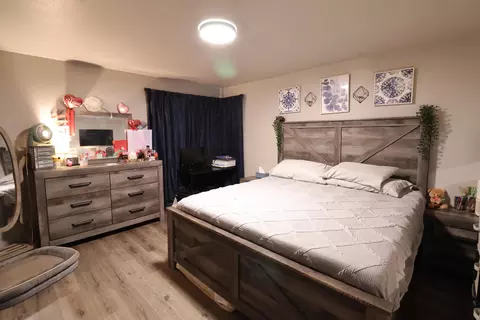 Bedroom - 3528 Silverwood St, Redding, CA 96002 photo 3 of 3