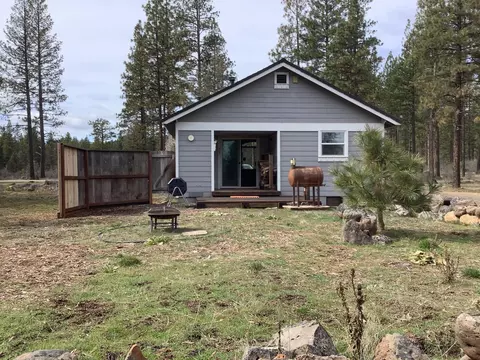 Exterior - 716 Cedar Dr, Lookout, CA 96054 photo 3 of 16