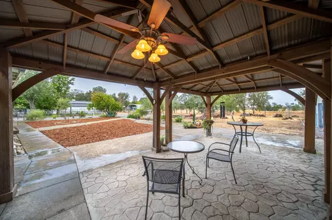 7213 Amigo Way, Redding, CA 96002 photo 38