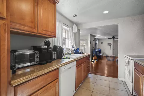 1831 Eugenia Ave, Redding, CA 96001 photo 6