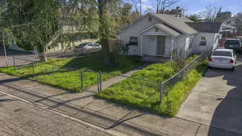 1831 Eugenia Ave, Redding, CA 96001