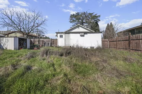 1831 Eugenia Ave, Redding, CA 96001 photo 16