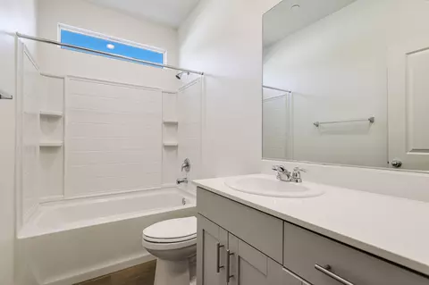 Bath - 3817 Thea Dr, Redding, CA 96001 photo 2 of 2